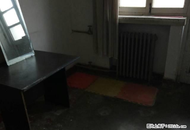 南大桥附近,1室1厅的水泥地,空房,有暖气现出租。 - 房屋出租 - 房屋租售 - 天水分类信息 - 天水28生活网 tianshui.28life.com