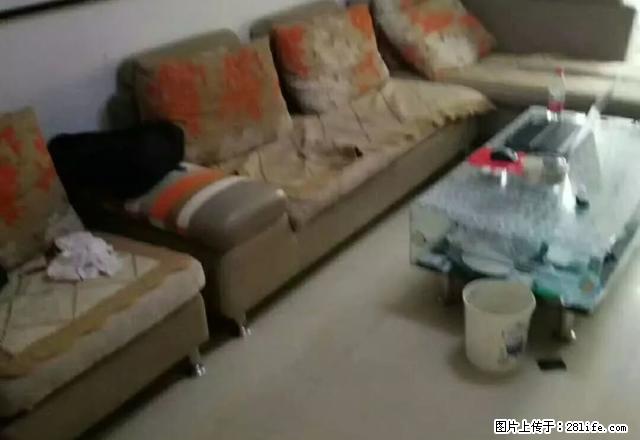 地处繁华地段,精装修,家具家电齐全,拎包入住。交通便利。 - 房屋出租 - 房屋租售 - 天水分类信息 - 天水28生活网 tianshui.28life.com