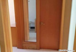 中等装修，家具齐全，拎包入住。紧邻公交总站。 - 天水28生活网 tianshui.28life.com